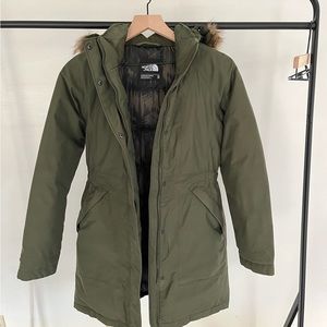 North Face Women’s Winter Jacket with Faux Fur hood